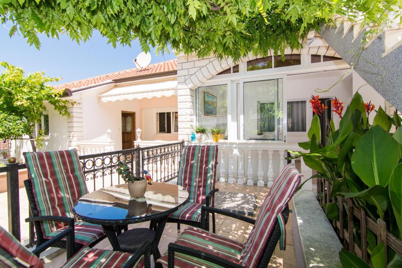 Apartmani Mlacic Donji Okrug (Ciovo) Exterior foto
