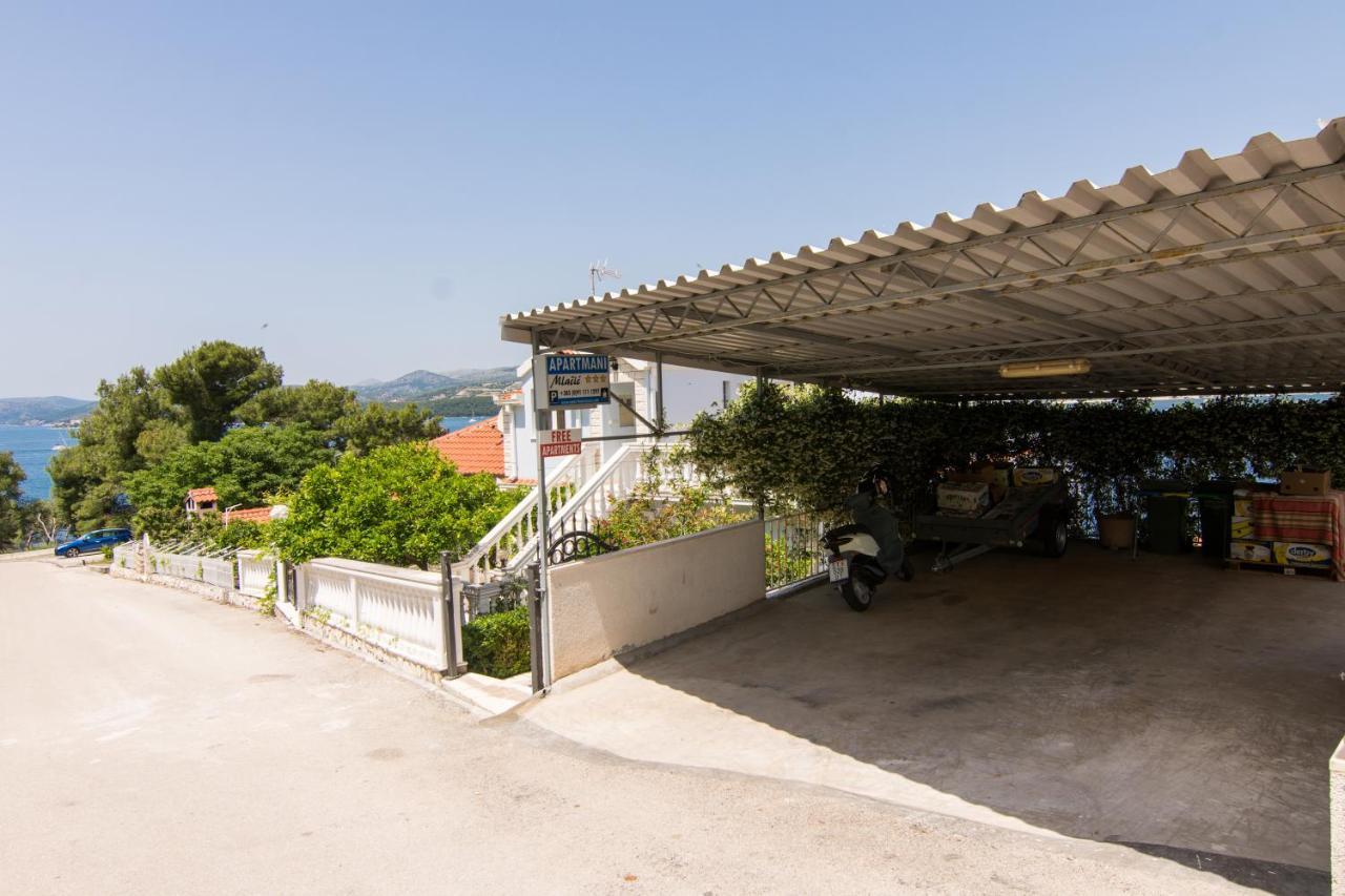 Apartmani Mlacic Donji Okrug (Ciovo) Exterior foto
