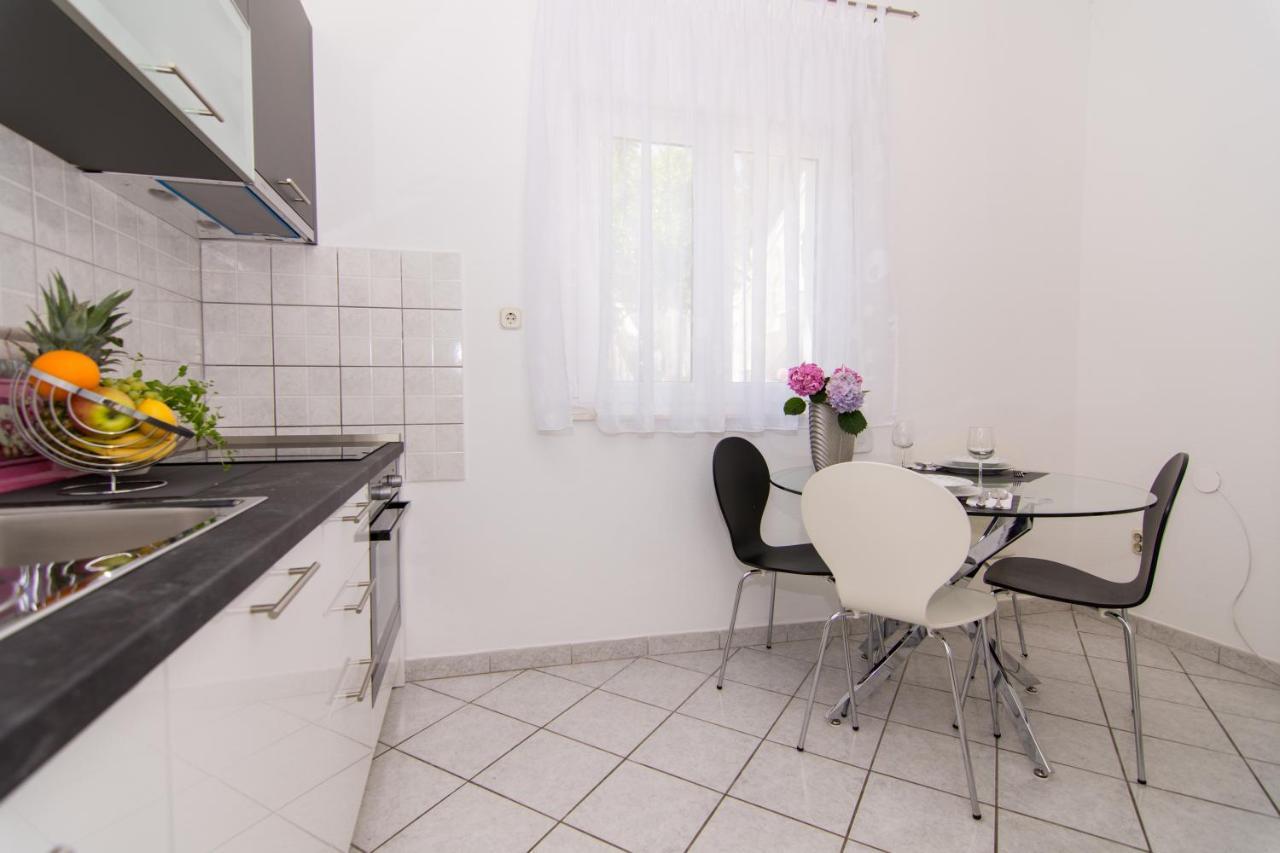 Apartmani Mlacic Donji Okrug (Ciovo) Exterior foto